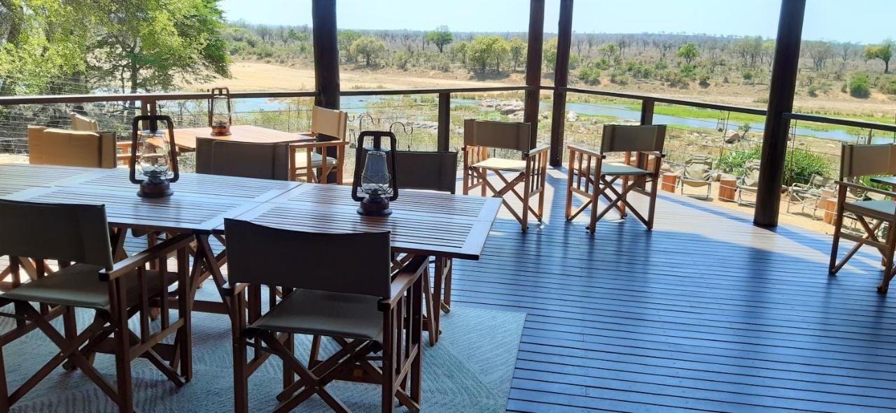 Kruger Private Lodge Marloth Park Buitenkant foto