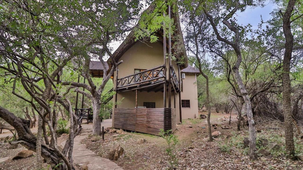 Kruger Private Lodge Marloth Park Buitenkant foto