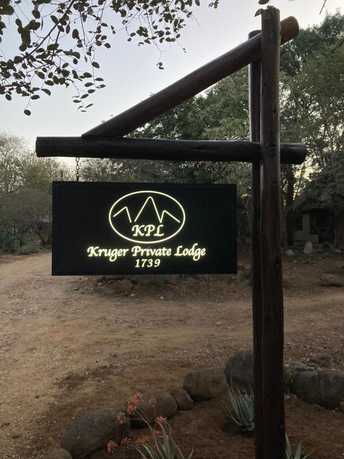 Kruger Private Lodge Marloth Park Buitenkant foto